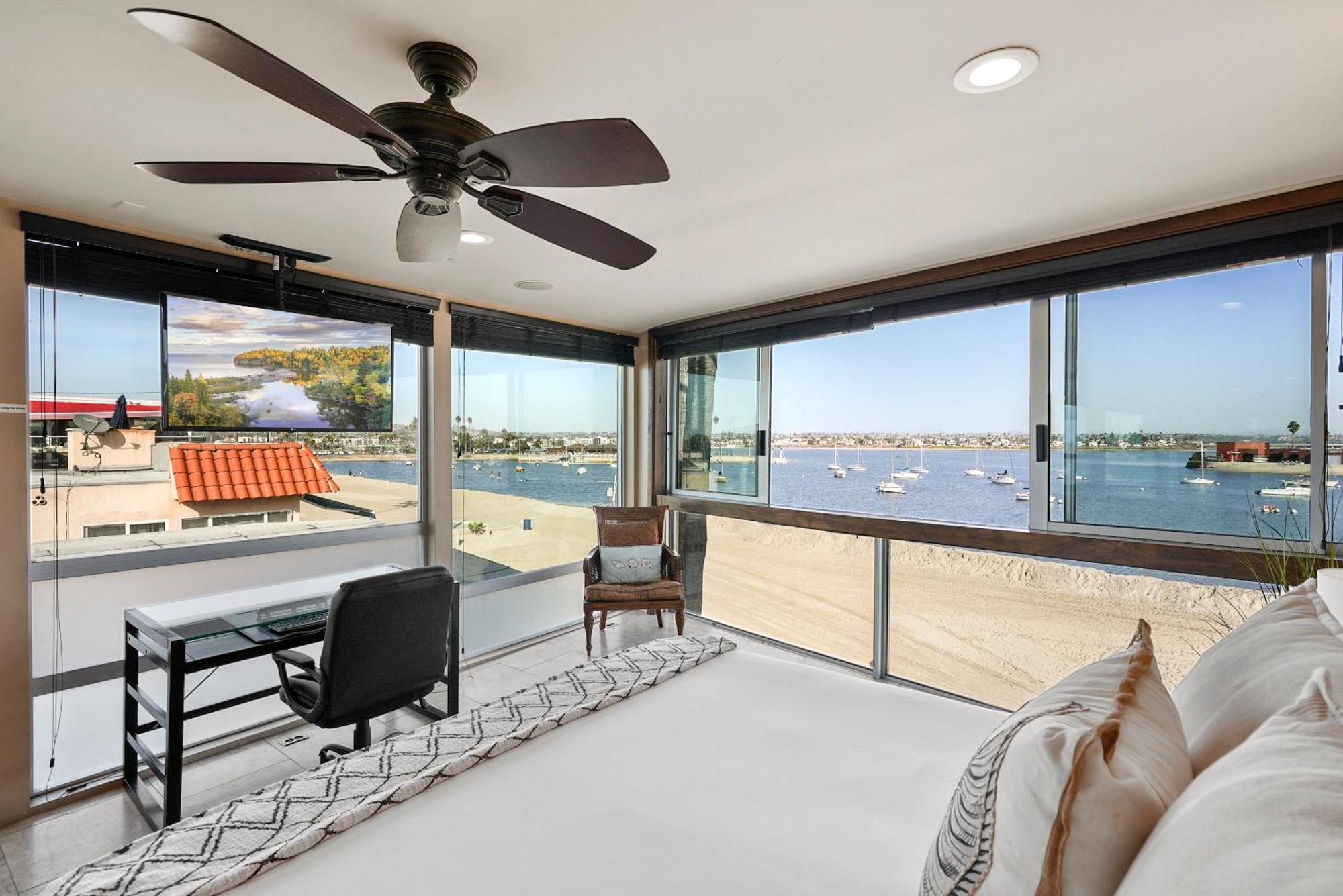 Stunning Bayfront Condo With Gorgeous Views, Garage, Massive Roof Deck & Ac - Dogs Welcome! San Diego Eksteriør billede
