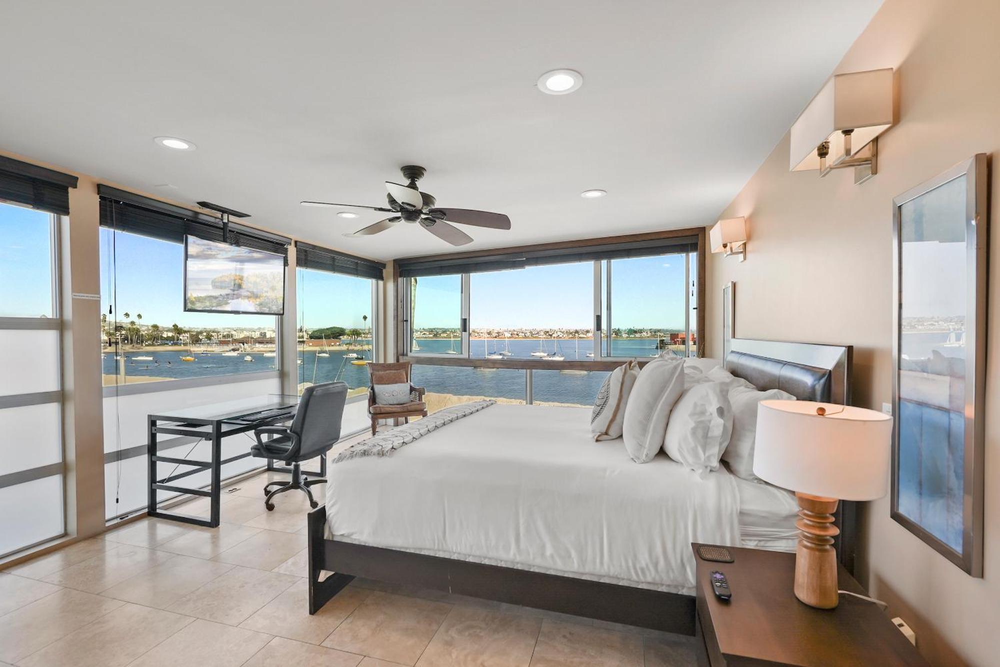 Stunning Bayfront Condo With Gorgeous Views, Garage, Massive Roof Deck & Ac - Dogs Welcome! San Diego Eksteriør billede