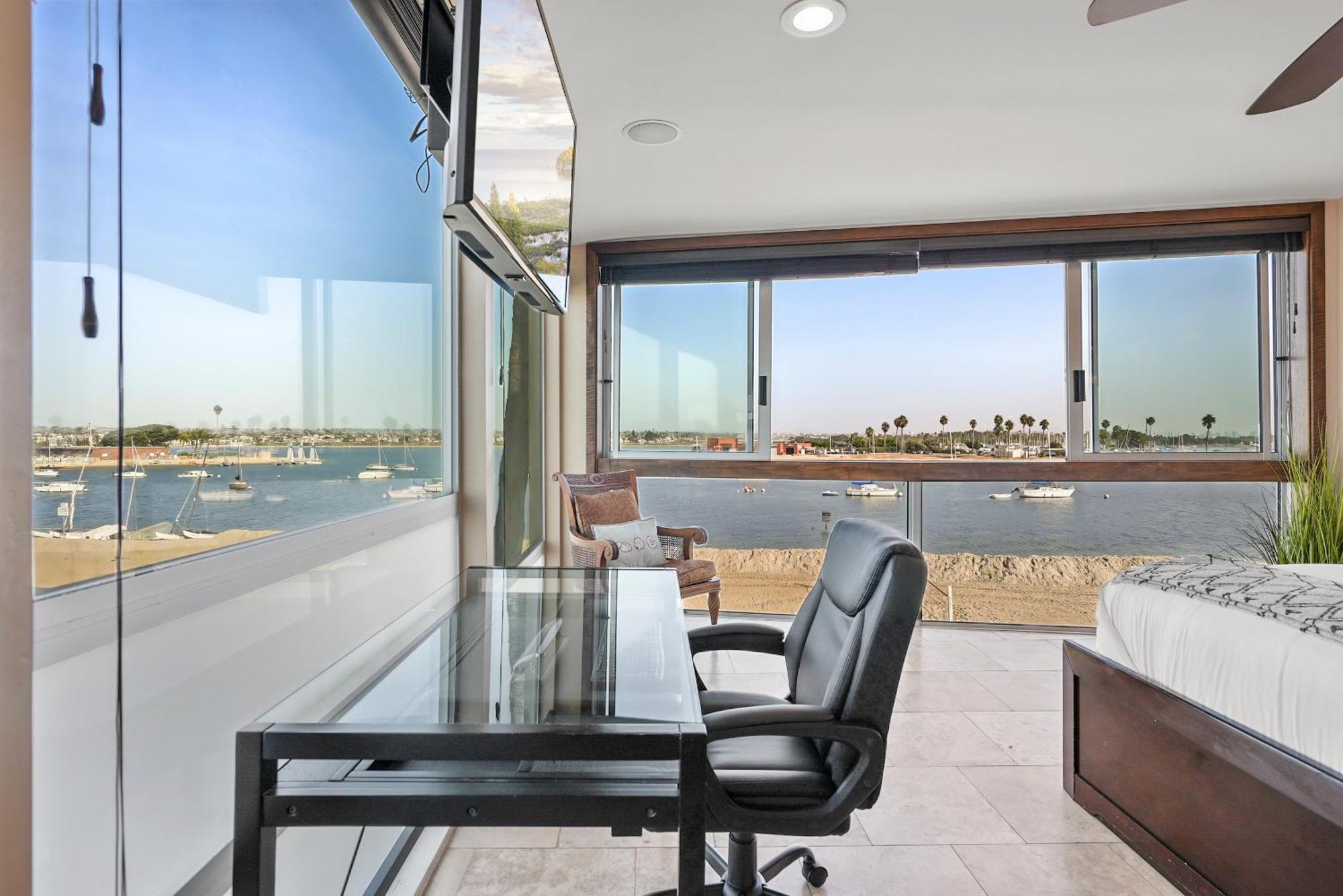 Stunning Bayfront Condo With Gorgeous Views, Garage, Massive Roof Deck & Ac - Dogs Welcome! San Diego Eksteriør billede
