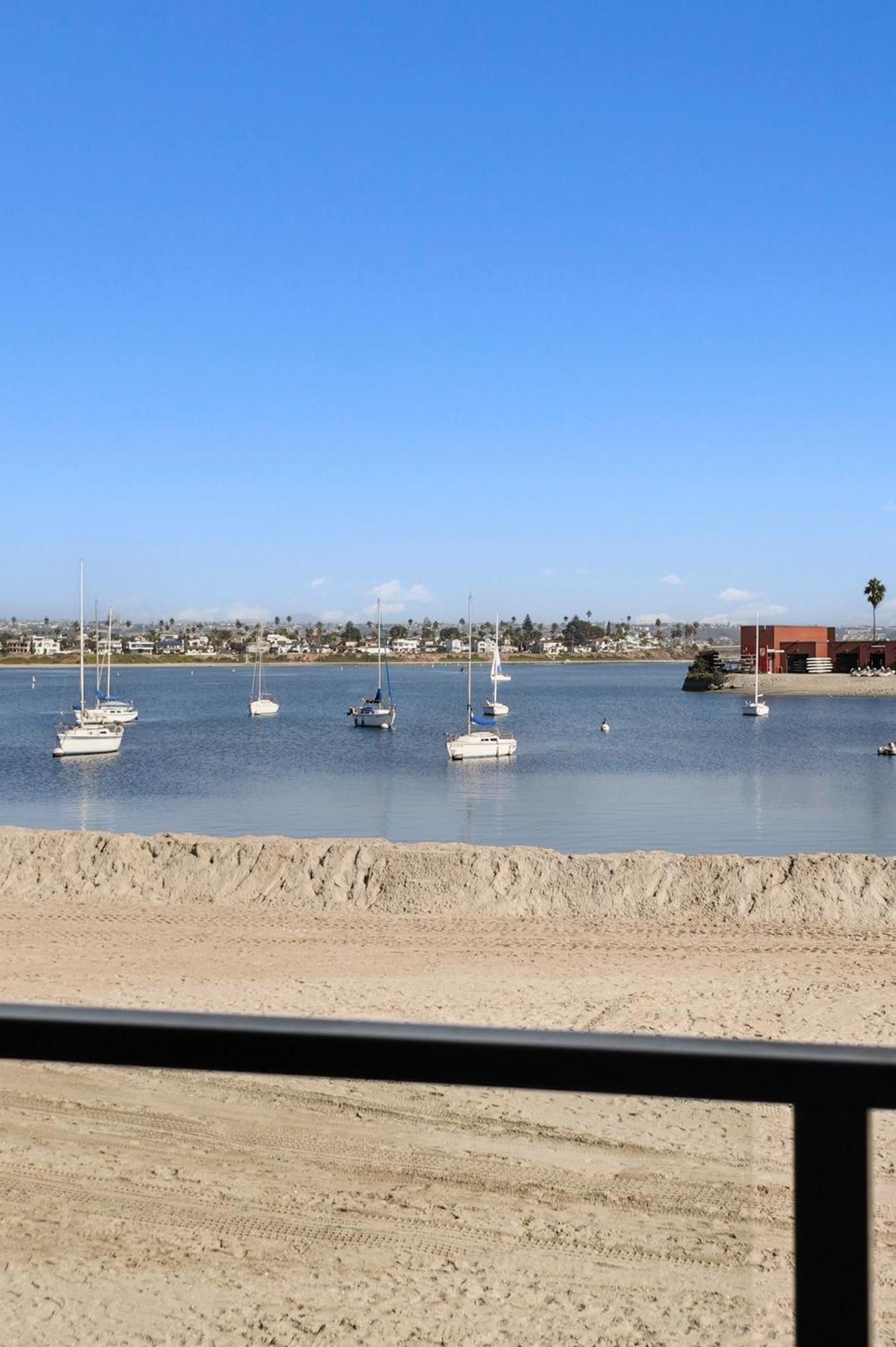 Stunning Bayfront Condo With Gorgeous Views, Garage, Massive Roof Deck & Ac - Dogs Welcome! San Diego Eksteriør billede