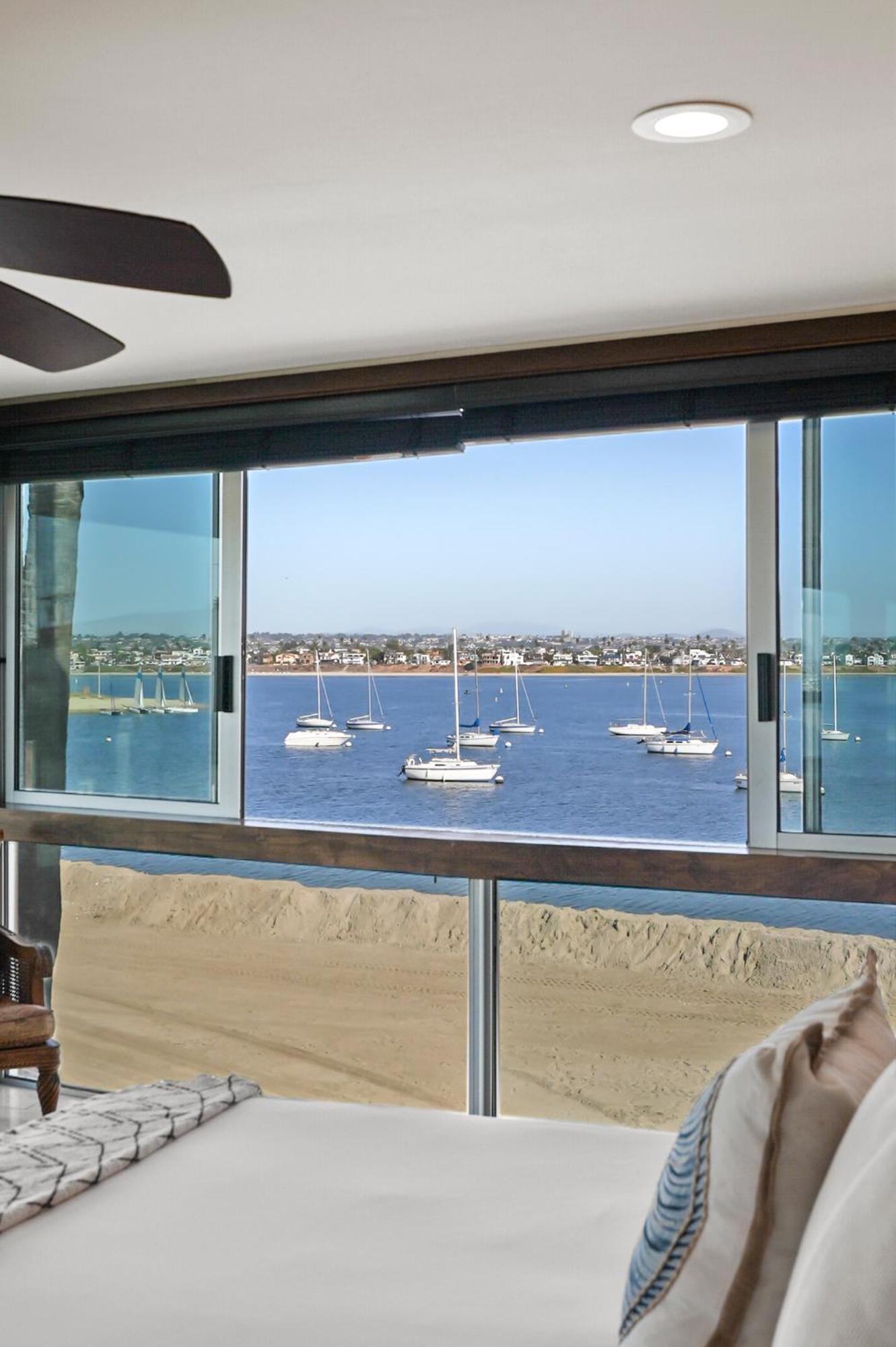 Stunning Bayfront Condo With Gorgeous Views, Garage, Massive Roof Deck & Ac - Dogs Welcome! San Diego Eksteriør billede
